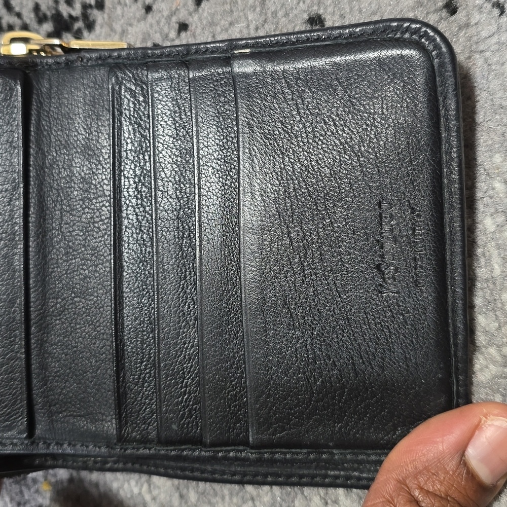 YSL Black Wallet - Picture 4 of 10